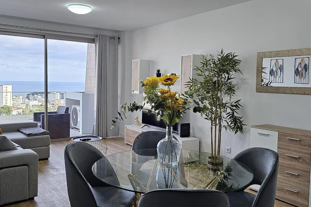 Apartament Vista Mar - Ac, Parking And Pool Funchal  Zewnętrze zdjęcie
